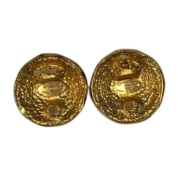 Authentic CHANEL Gold Tone Clip Earrings - Mint Condition - Picture 4 of 5